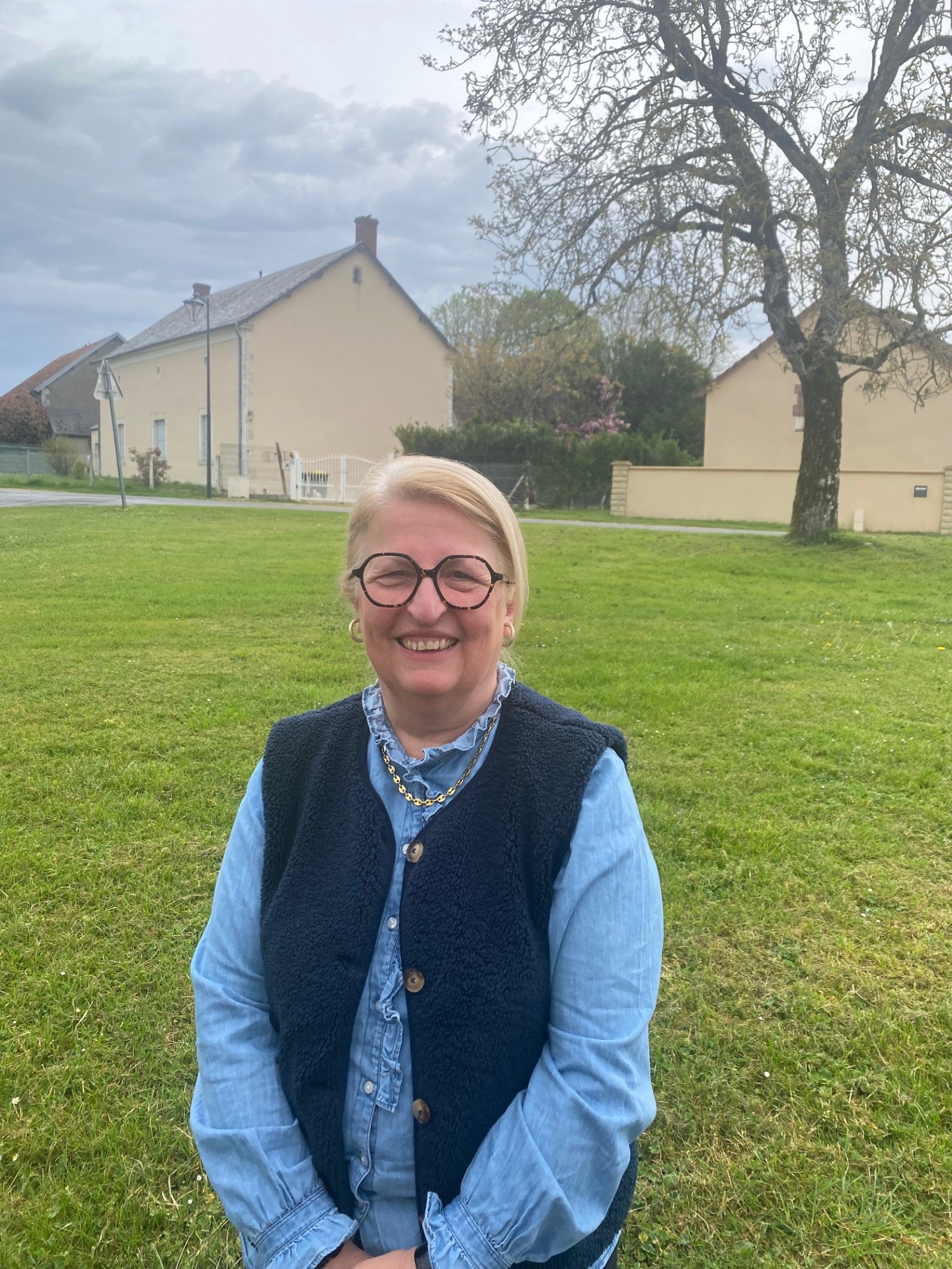 Madame Marie-Aude DE GAULEJAC